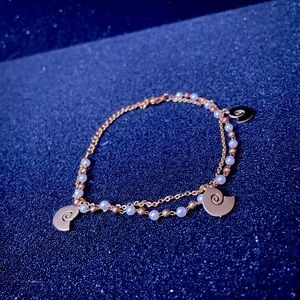 Shiva Shell Bracelet